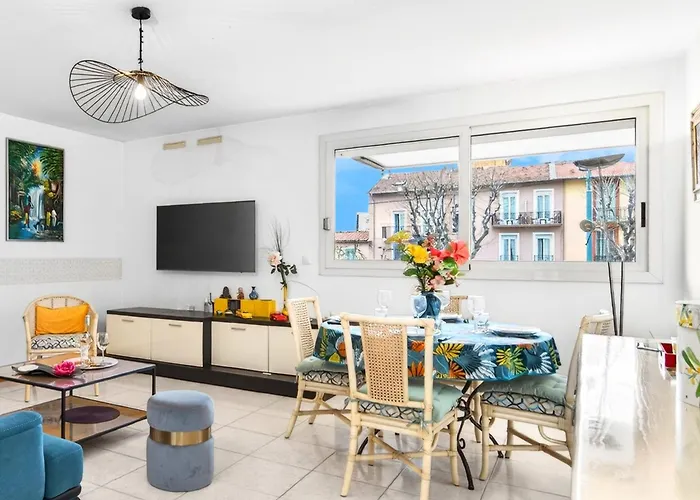 Royal Monceau Menton, Plein Centre, Terrasse *