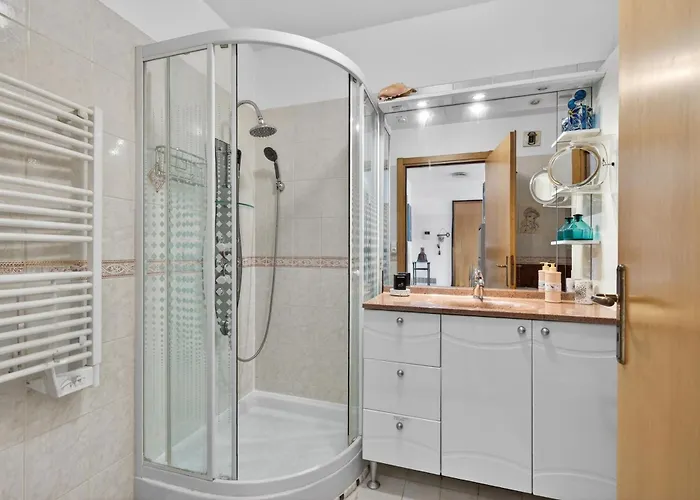 Royal Monceau Menton, Plein Centre, Terrasse マントン